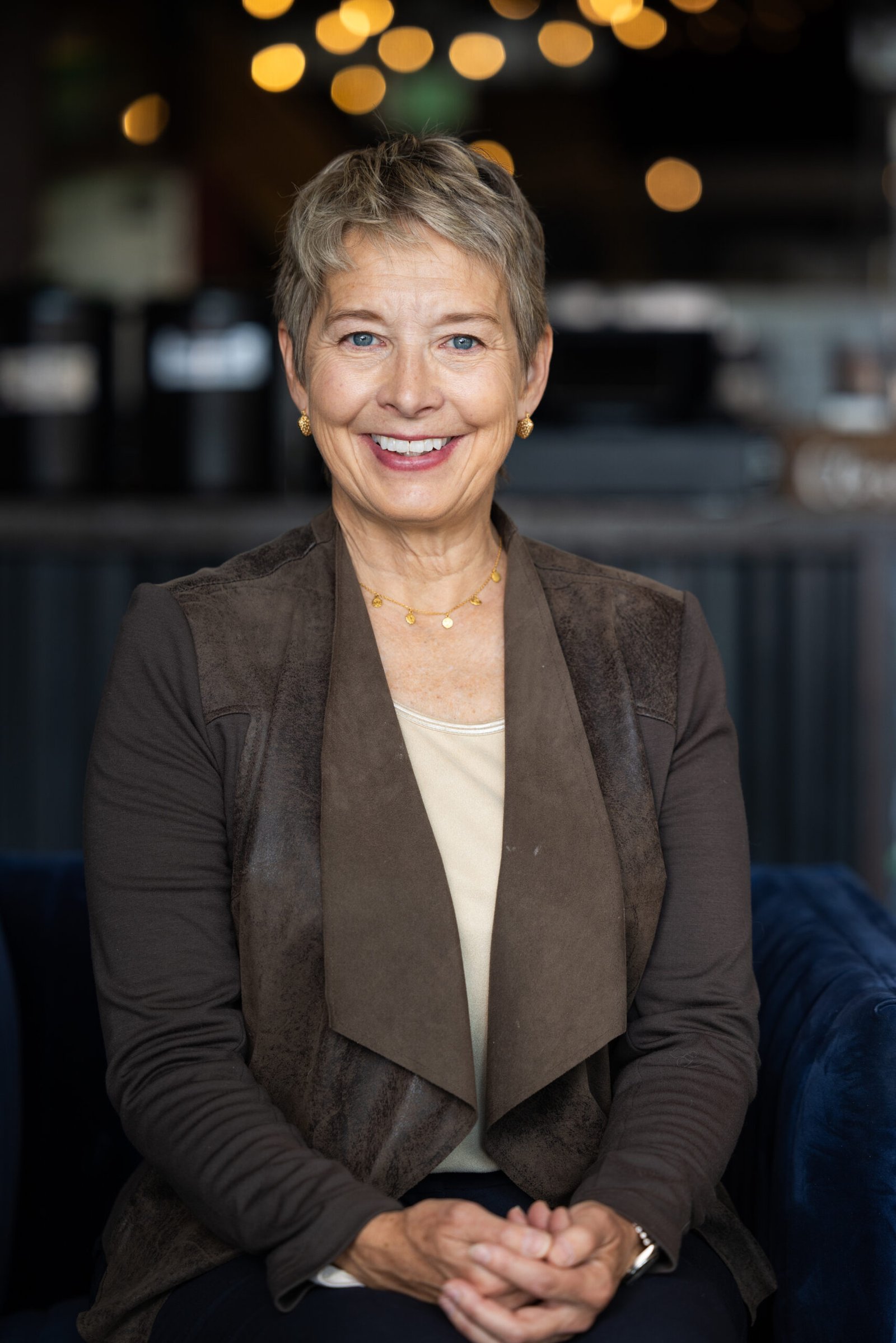 Peggy Hiller